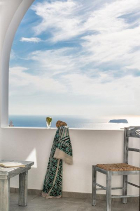 Aspronisi Luxury Villa with Caldera View